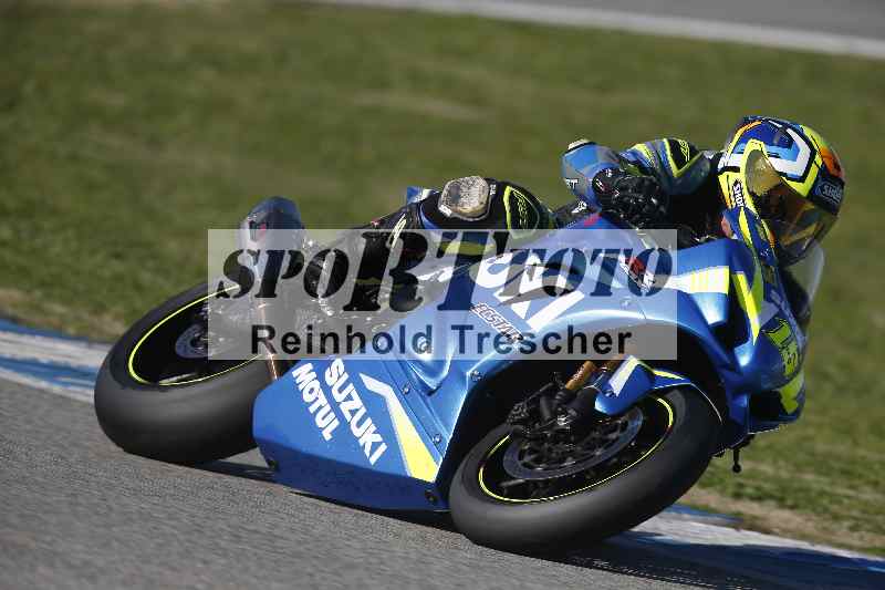 /Archiv-2024/02 29.01.-02.02.2024 Moto Center Thun Jerez/Gruppe schwarz-black/115